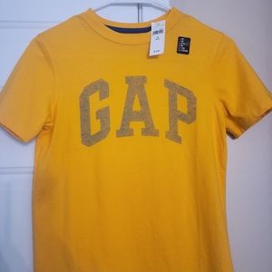 NWT Yellow Gap Boys T Shirt